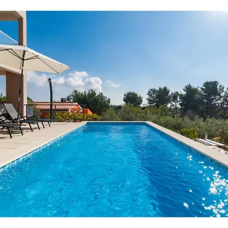 Villa Villa Martina *